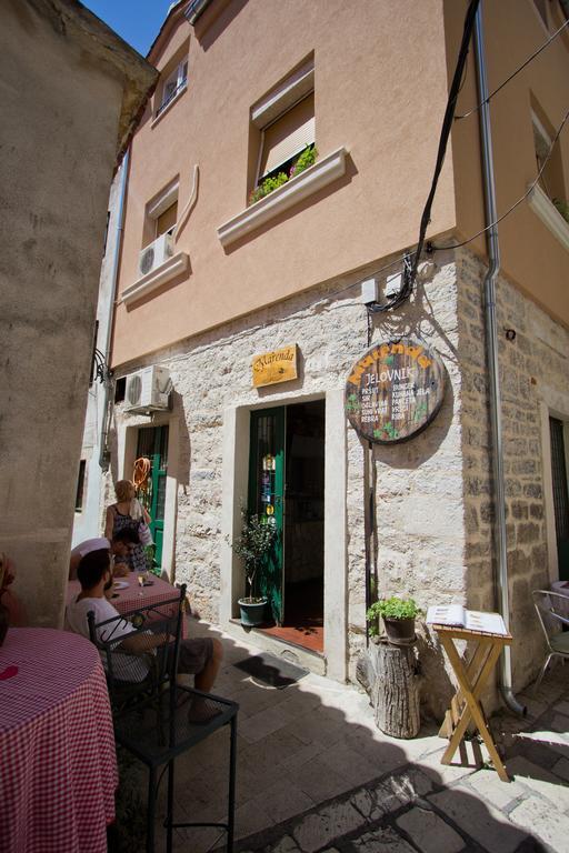 Apartment Bucevic Šibenik Exterior foto